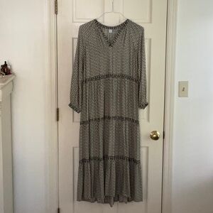 NWOT Old Navy Maxi Dress, size M